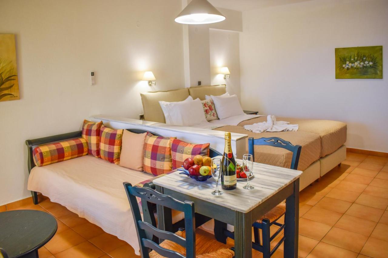Hotel Dafni Skiathos Chora Extérieur photo